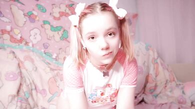 Barely Legal 18yo Petite Teen Loves Showing Off Her Cute Princess Panties And Pink Pussy Online