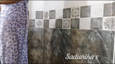 Sri Lankan Lesbian Fingering Solo Bathing With Boobs Natural Solo Girl