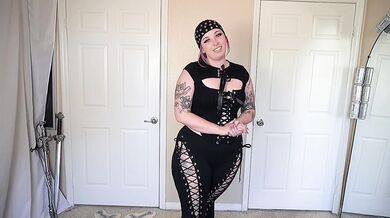 PAWG tries on GOTH clothes HD Porn Solo Female Verified Amateurs
