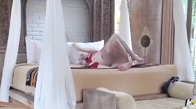 Oriental Sexy Lingerie Handjob Gushing College Babydoll Red Panties Japanese Amateur POV