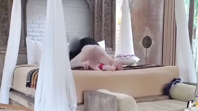 Oriental Sexy Lingerie Handjob Gushing College Babydoll Red Panties Japanese Amateur POV