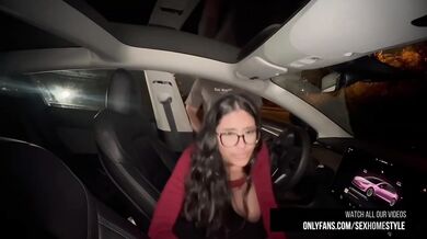 Hairy Latina Pussy Gets Destroyed In Risky Car Sex Cumshot