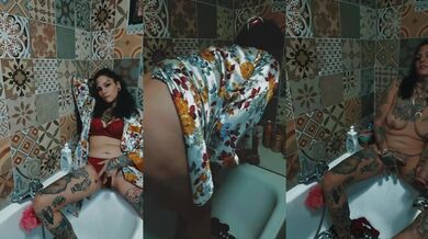 Tattooed Brunette Squirt Solo Chorro Destroyed Gushing