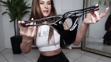 Milf Brunette Destroyed Gushing Choked Pantyhose Lingerie Try On Fishnets Vinyl Latex