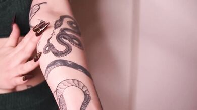 Best Friend Tattoo Goddess Destroyed You With Body Worship Choking