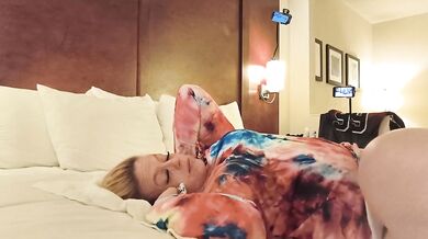 Stepdad Seduces Stepdaughter Fingering Tight Pussy Rubbing Clit