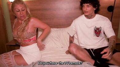Slutty Stepmother And Handsome Stepson Doggystyle Big Ass Milf Cumshot Choked