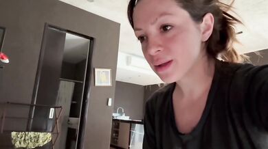 I Destroyed My Stepsister With A Cumshot Blowjob Every Time They Left Us Alone