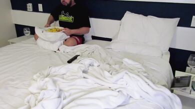 Greluda Mare Destroyed Gushing Wet Pussy for Any Well-Hung Stranger
