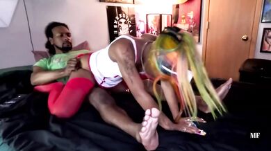 Minty Helps Me Destroy Her With BBC Creampie