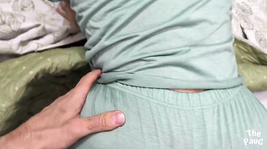 Stepmom Makes Bed While Amateur Doggy Style Culo Grande Deepthroat POV