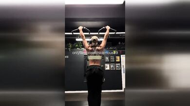 Innocent Gym Thot Stretching Accidental Pussy Flash Viral Livestream Fails