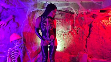 Petite Colombian Halloween masturbation ruined by orgasm squirt solo