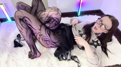 Cute 18 Year Skinny Alt Girl Destroyed By Anal Fisting Solo Amateur