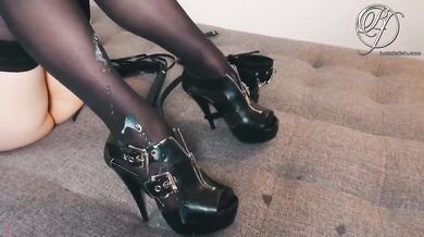 Bound Petite Sexdoll Destroyed With Multiple Cumshots While Wearing Lingerie And High Heels