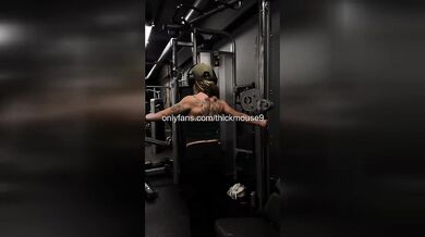 Skylar Mae Destroyed On TikTok Live Accidental Anal Leak Shutdown