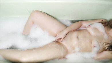 Juicy BBW Chubby Girl Masturbates In Bathroom With Foam And Vibro Egg