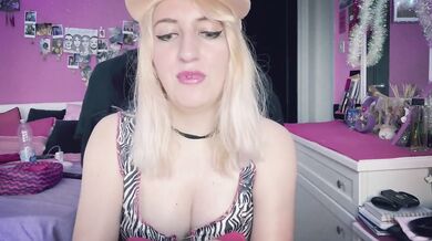 exclusive POV smashed dildo toy gushed solo female amateur sex shop
