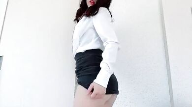 Tight Skirt Hottie Destroyed By Clitoris Orgasm Nipple Play