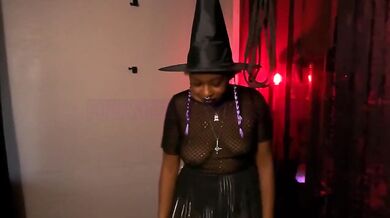 Ebony Lesbian Strapon Riding Destroyed The Amateur Short Film