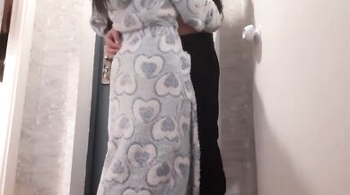 While my mother was in the bedroom my girlfriend and I fucked in the hallway - lesbian cunnilingus and cum dripping passionate Russian homemade