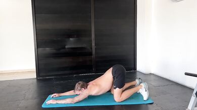 Verified Amateur Exercise Will Make You King in Bed HD