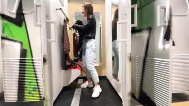 Amateur teen couple destroyed a public blowjob cum mouth gushing in the locker room dressing room