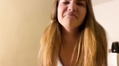 Boyfriend Destroyed Me In Bed With Cum On Tits