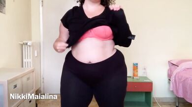 Nikki Maialina Jiggly Striptease BBW Feedism Weight Gain Choked Fat Ass Gushing