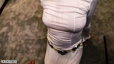 Princess Leia destroyed by massive cumshot and huge cock in Star Wars parody facial