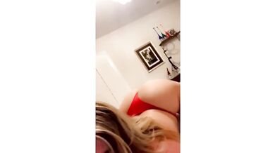 Busty Blonde Lexie Smith Cums Through Snapchat Solo Masturbation Fantasy