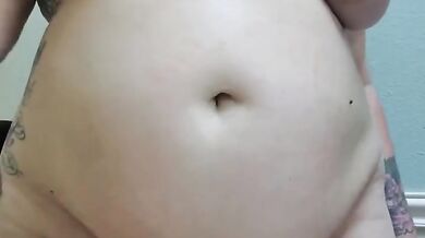 Cummy Tummy Belly Play With Button Fingering And Jiggly Belly Slapping