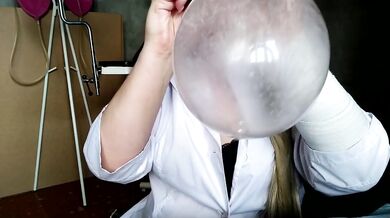 Nurse MILF BBW mom shows how to make a vagina from a condom for cum jerk off instruction