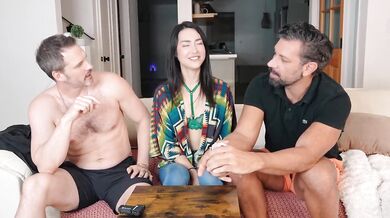UNO Showdown with Isabel Love & Richard Glaze Destroyed Gushing Choked
