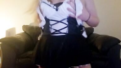 Secret Horny Maid Destroyed in Gushing Homemade Amateur Role Play