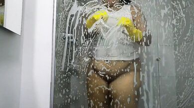 Hot MILF Maid With Enormous Ass Destroyed By Real Orgasm POV