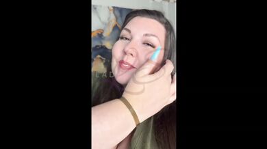 Old Fling Grows Into Massive SSBBW Video Chat Fat Girl Weight Gain
