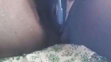 Scratching My Horny Itchy Stinking Pussy With My Toothbrush