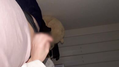 Japanese Wife Amateur Morning Handjob Destroyed Bedroom