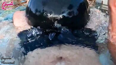 Destroyed Sinhala Babe Big Ass Choked Gushing Fuck Hard In Swimming Pool