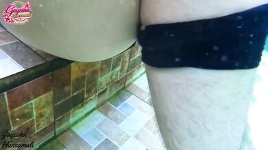 Destroyed Sinhala Babe Big Ass Choked Gushing Fuck Hard In Swimming Pool