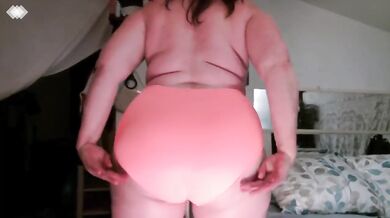 V 633 Mature Mom DawnSkye55 Destroyed Gushing Big Ass And Clenched Cheeks