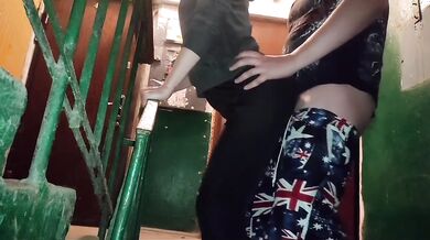 Risky Public Blowjob Double Sloppy Gushing Treason Friend Leggings Leak Entrance