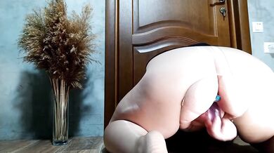 Aroused Chubby Step Mom In Pantyhose Destroyed Herself With Dildo