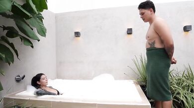 Latina Culo Destroyed by Massage Fake Happy Ending Cock Riding Cumshot