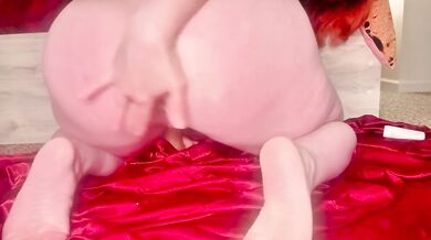 Redhead Milf Amateur Destroyed Tight Asshole With Big Dildo Gushing Squirting Cum