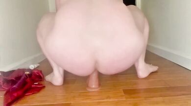 Redhead Milf Amateur Destroyed Tight Asshole With Big Dildo Gushing Squirting Cum