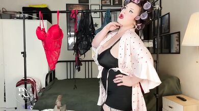 HD Pornstar Vintage Boudoir Inspiration Destroyed Dark Feminine Healing