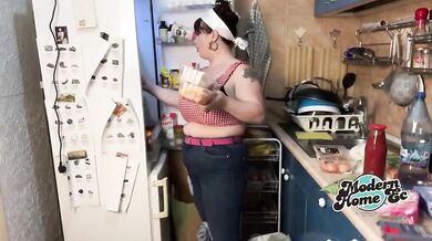 Exclusive Verified Model Dolled Up Vintage Cleaning Choked