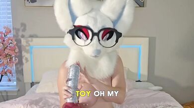 Marie Destroyed By Furry Chainsaw Toy Gushing Choked Blowjob
